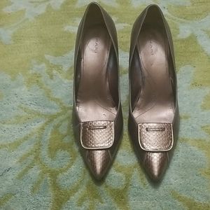 Tahari Bronze and Gold Heels